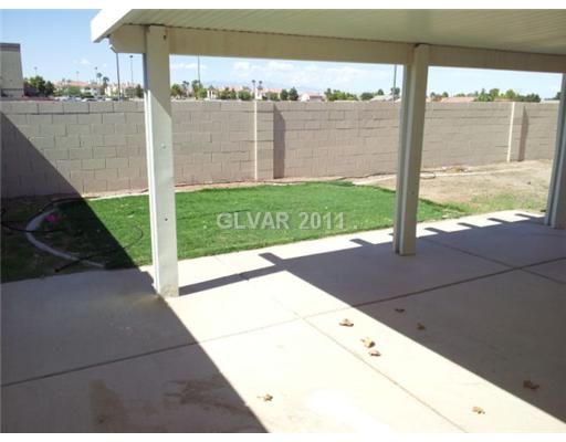 643 Camp Hill Road Henderson, NV 89015 - Photo 9 of 9 Yard/Garden.