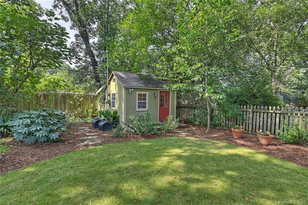 2510 Hatherly Road Charlotte, NC 28209 - Photo 33 of 37 Gallery Image 33