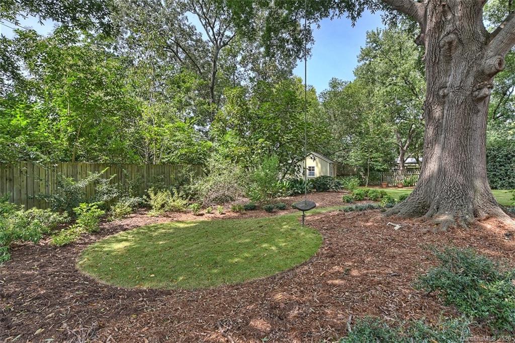 2510 Hatherly Road Charlotte, NC 28209 - Photo 36 of 37 Gallery Image 36