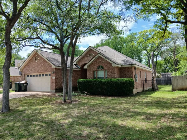 $1,950 | 113 Canyon Road, Georgetown, TX 78628