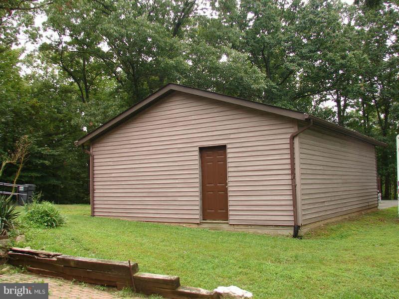 5655 Enon School Road Marshall, VA 20115 - Photo 15 of 18 Exterior (General)