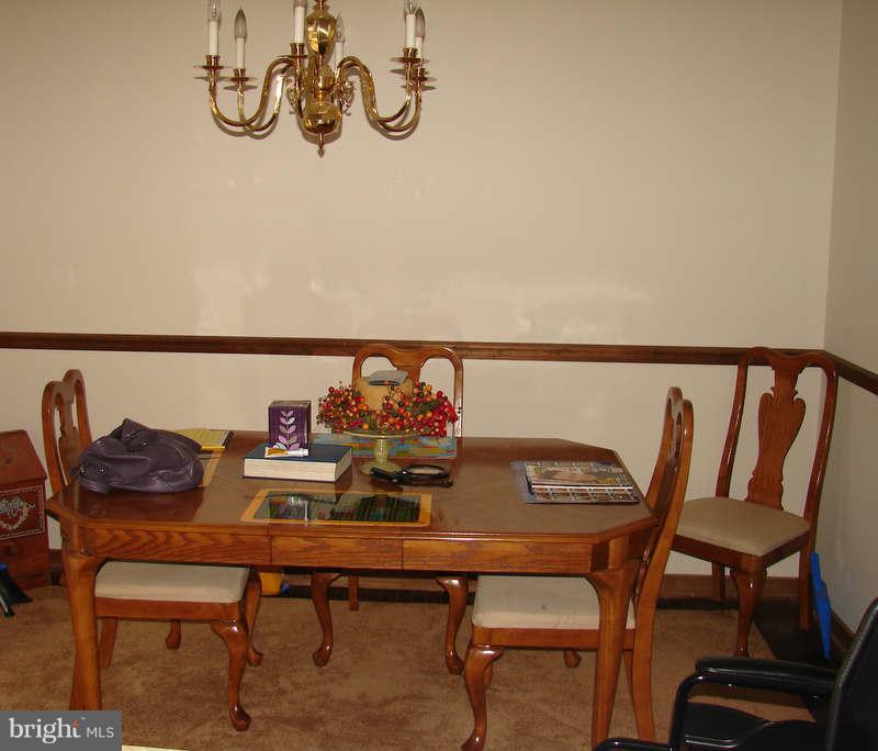 5655 Enon School Road Marshall, VA 20115 - Photo 4 of 18 Dining Room