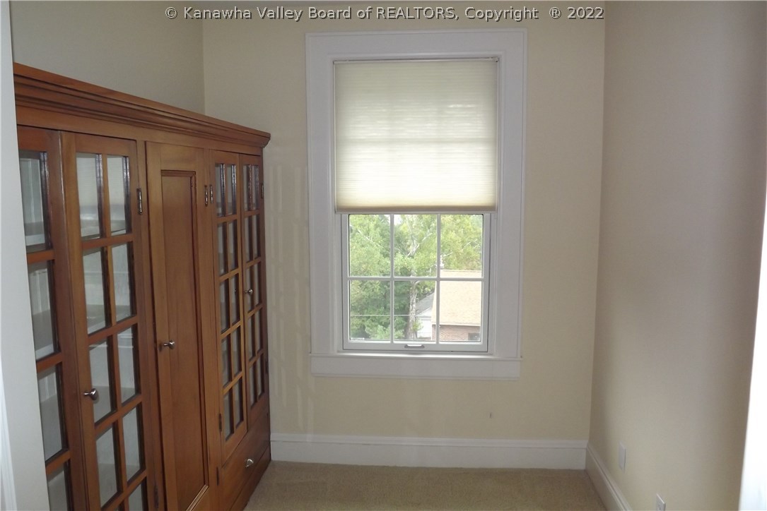 920 Ridgemont Road Charleston, WV 25314 - Photo 15 of 30 Gallery Image 15
