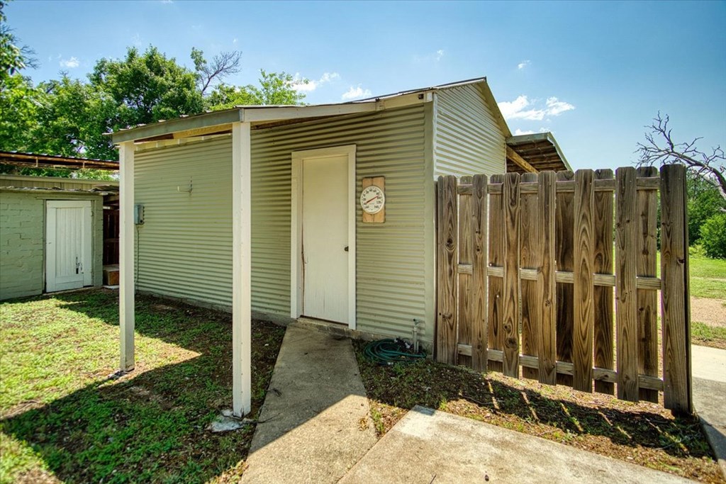 730 Wheeler Street Mason, TX 76856 - Photo 32 of 36