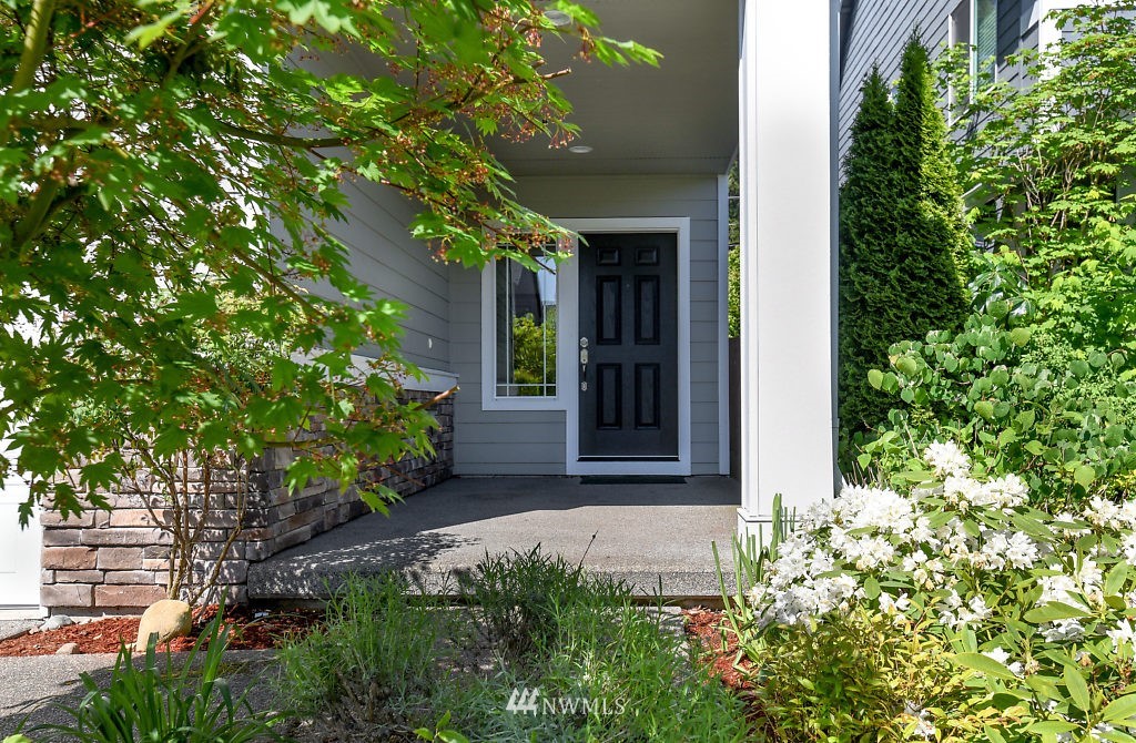18606 35th Drive Southeast Bothell, WA 98012 - Photo 2 of 21
