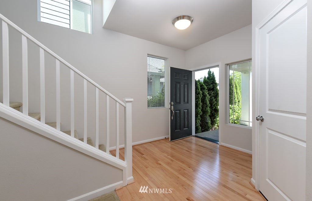 18606 35th Drive Southeast Bothell, WA 98012 - Photo 3 of 21