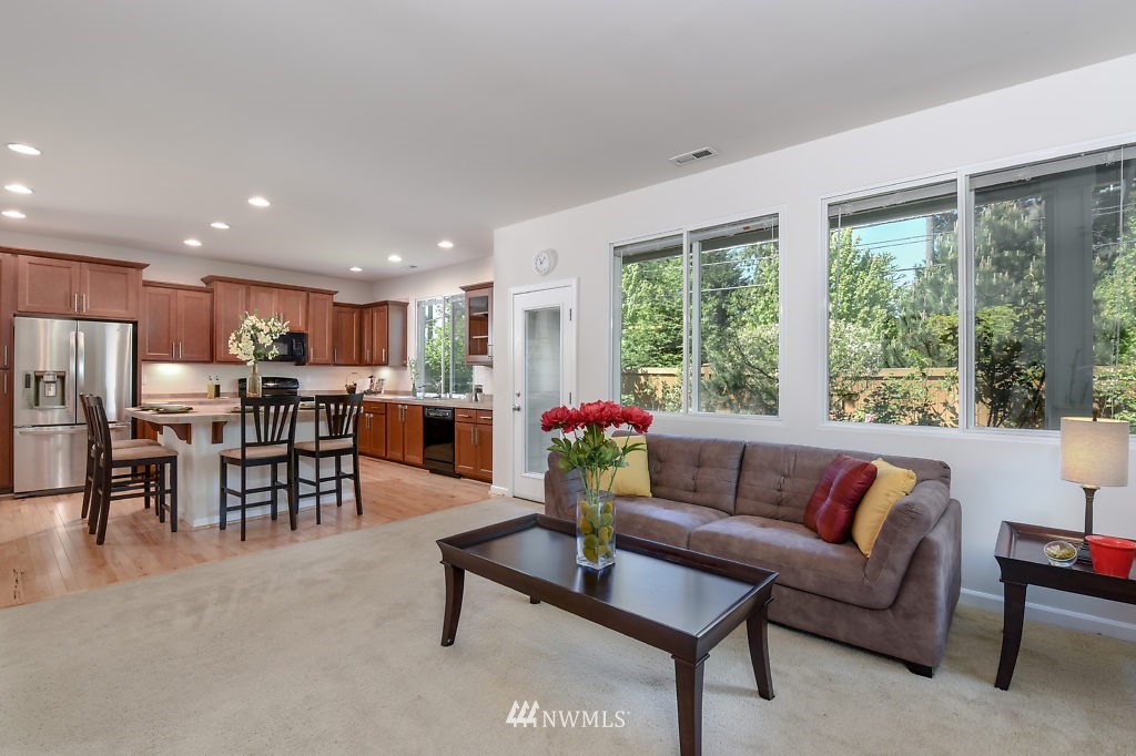 18606 35th Drive Southeast Bothell, WA 98012 - Photo 8 of 21