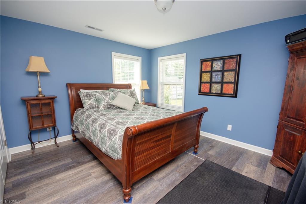 4608 River Valley Road High Point, NC 27265 - Photo 19 of 28 Third bedroom.