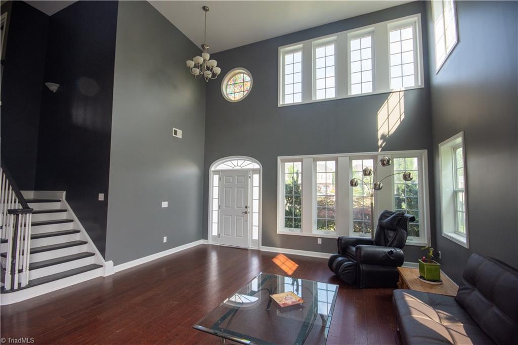 4608 River Valley Road High Point, NC 27265 - Photo 6 of 28 Impressive 2 story living room.