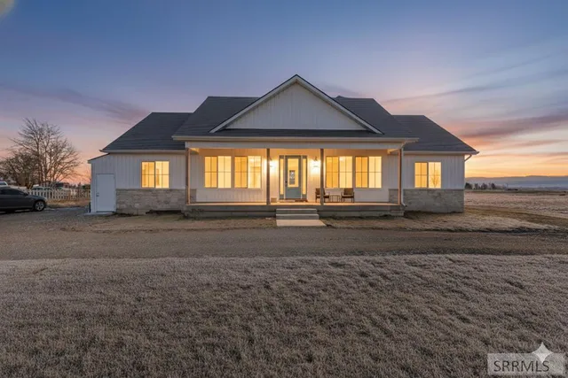 $895,000 | 1423 Stoddard Road, Shelley, ID 83274