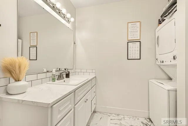 $920,000 | 1423 Stoddard Road, Shelley, ID 83274