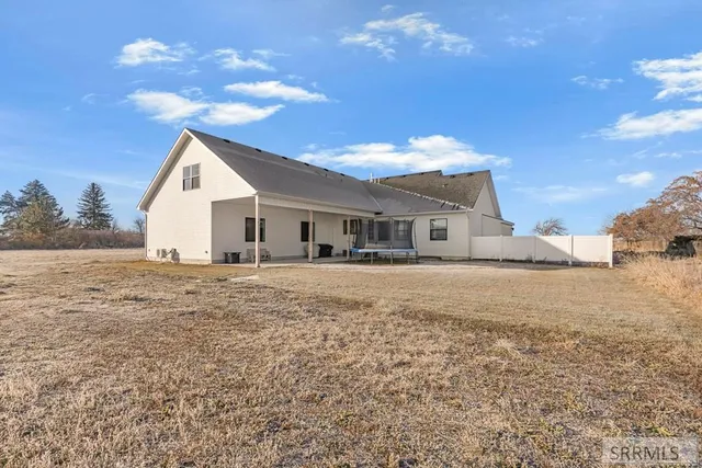 $920,000 | 1423 Stoddard Road, Shelley, ID 83274