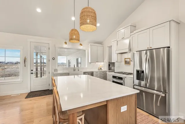 $920,000 | 1423 Stoddard Road, Shelley, ID 83274