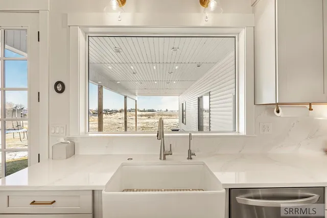 $920,000 | 1423 Stoddard Road, Shelley, ID 83274