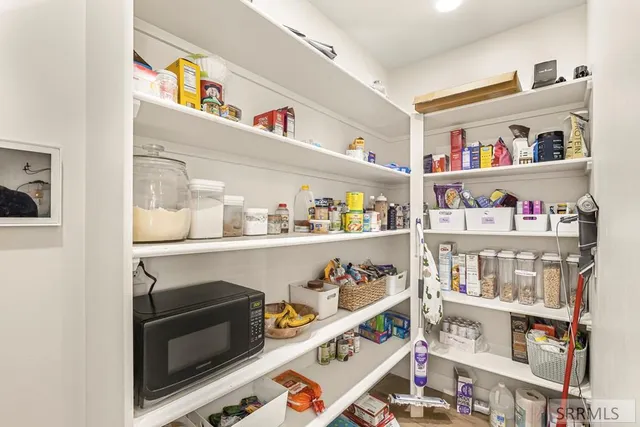 $920,000 | 1423 Stoddard Road, Shelley, ID 83274