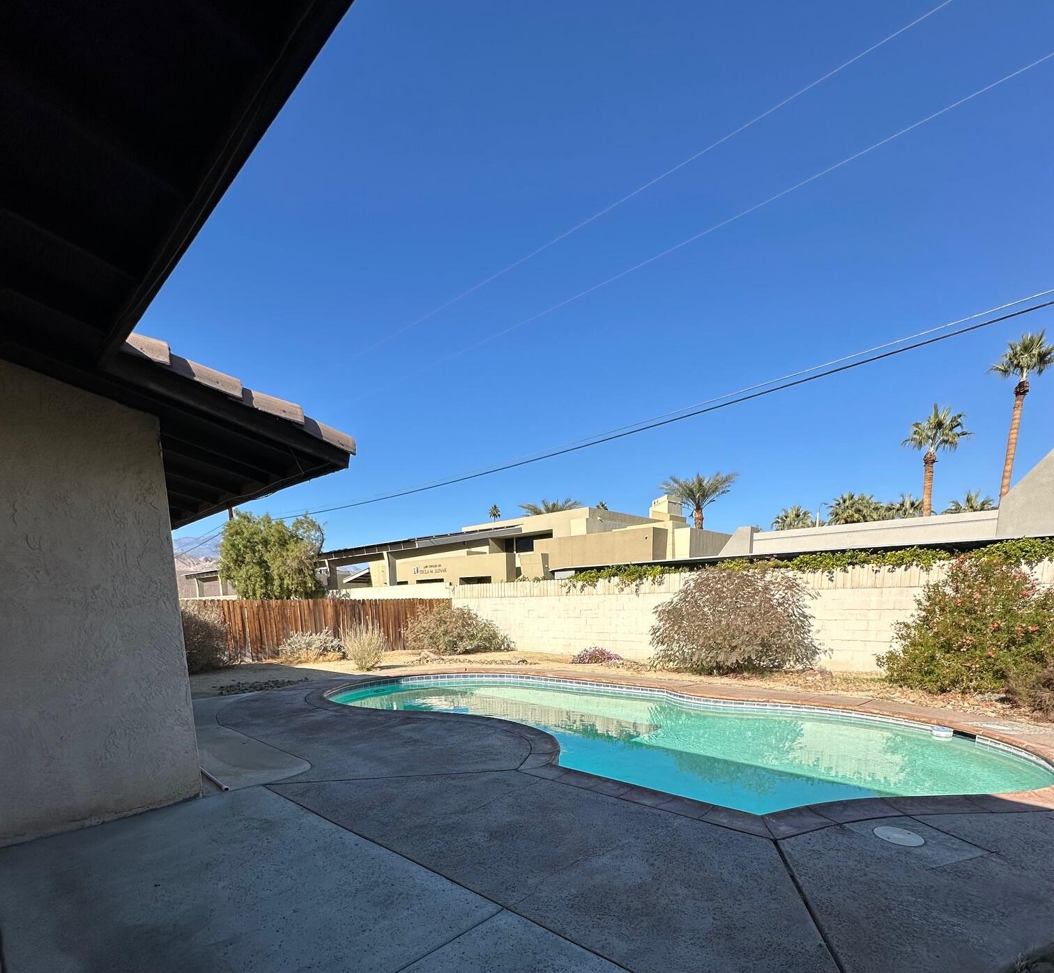 73100 Santa Rosa Way Palm Desert, CA 92260 - Photo 24 of 25 a view of a yard