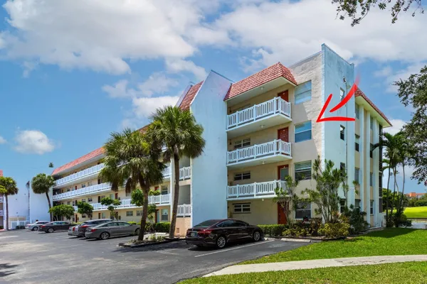 $159,000 | 3551 Inverrary Drive, Unit 312, Lauderhill, FL 33319