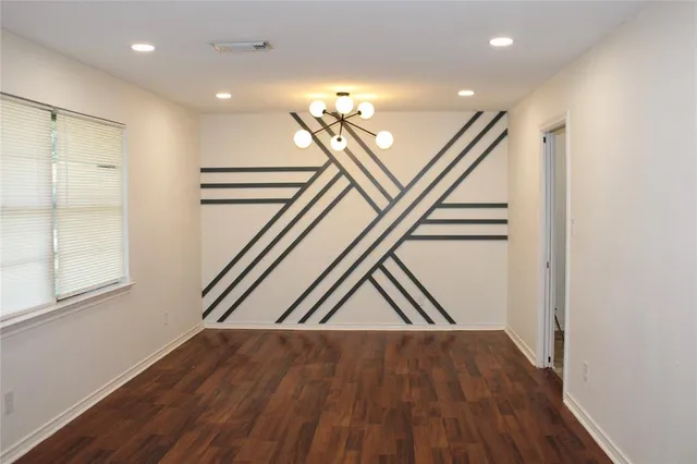 $1,995 | 4726 Jade Drive, Dallas, TX 75232