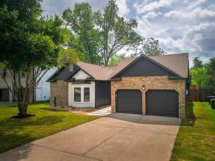 $670,000 | 8111 Elkhorn Mountain Trail, Austin, TX 78729