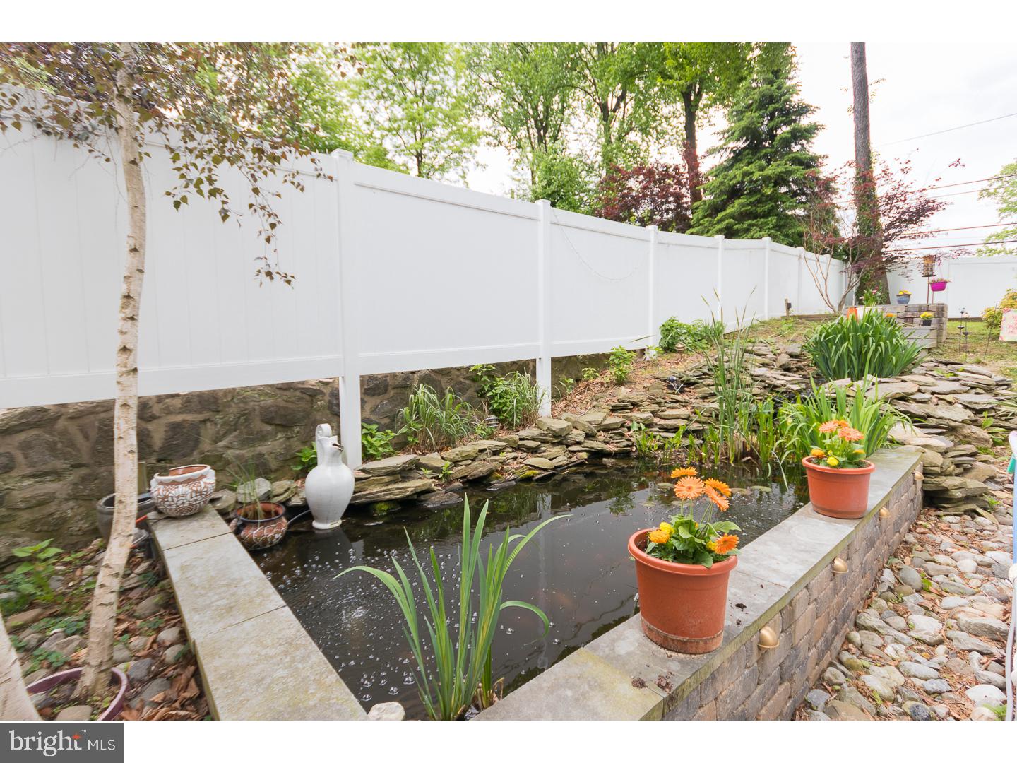 96 Verona Road Broomall, PA 19008 - Photo 6 of 25 Garden