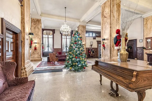 $99,900 | 140 Chestnut Street, Unit 702, Springfield, MA 01103