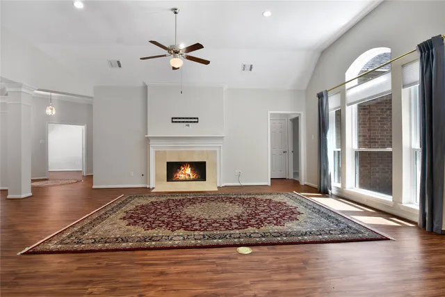 $3,000 | 152 West Amberglow Circle, The Woodlands, TX 77381