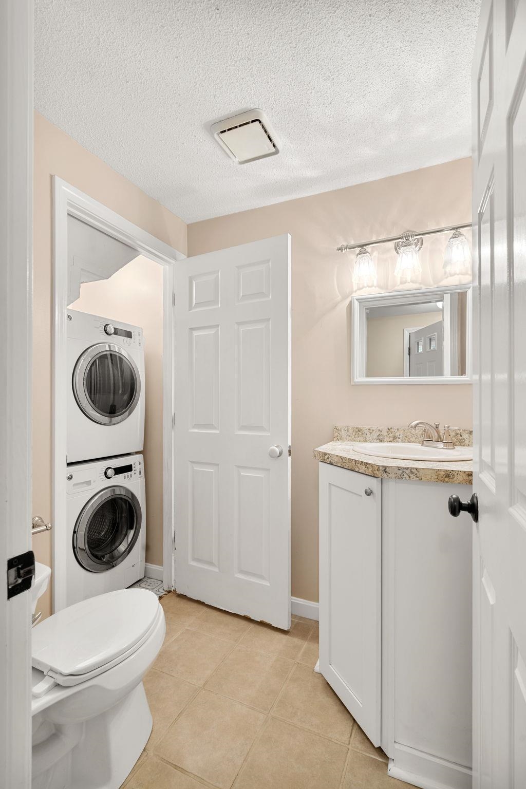 380 Ocean Road, Unit 35 Portsmouth, NH 03801 - Photo 11 of 23 Gallery Image 11