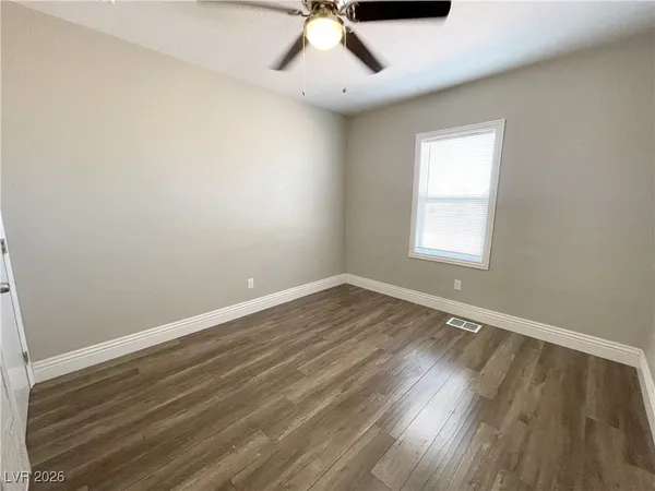 $995 | 5930 Dodd Street, Unit 2, Las Vegas, NV 89122