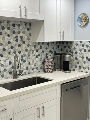 $265,000 | 11960 Northeast 19th Drive, Unit 15, North Miami, FL 33181