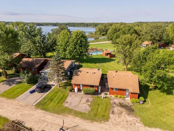 $305,000 | 3863 Wahtomin Trail Northwest, Alexandria, MN 56308