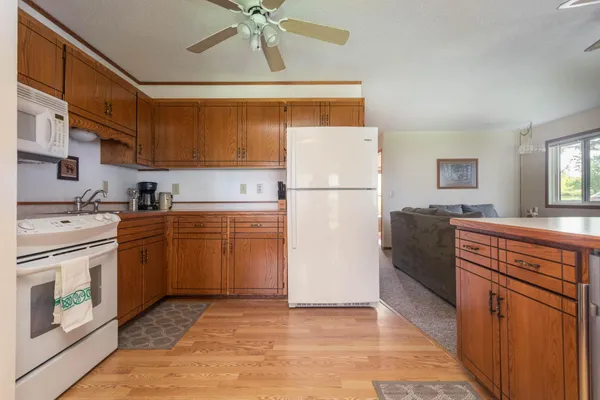 $305,000 | 3863 Wahtomin Trail Northwest, Alexandria, MN 56308