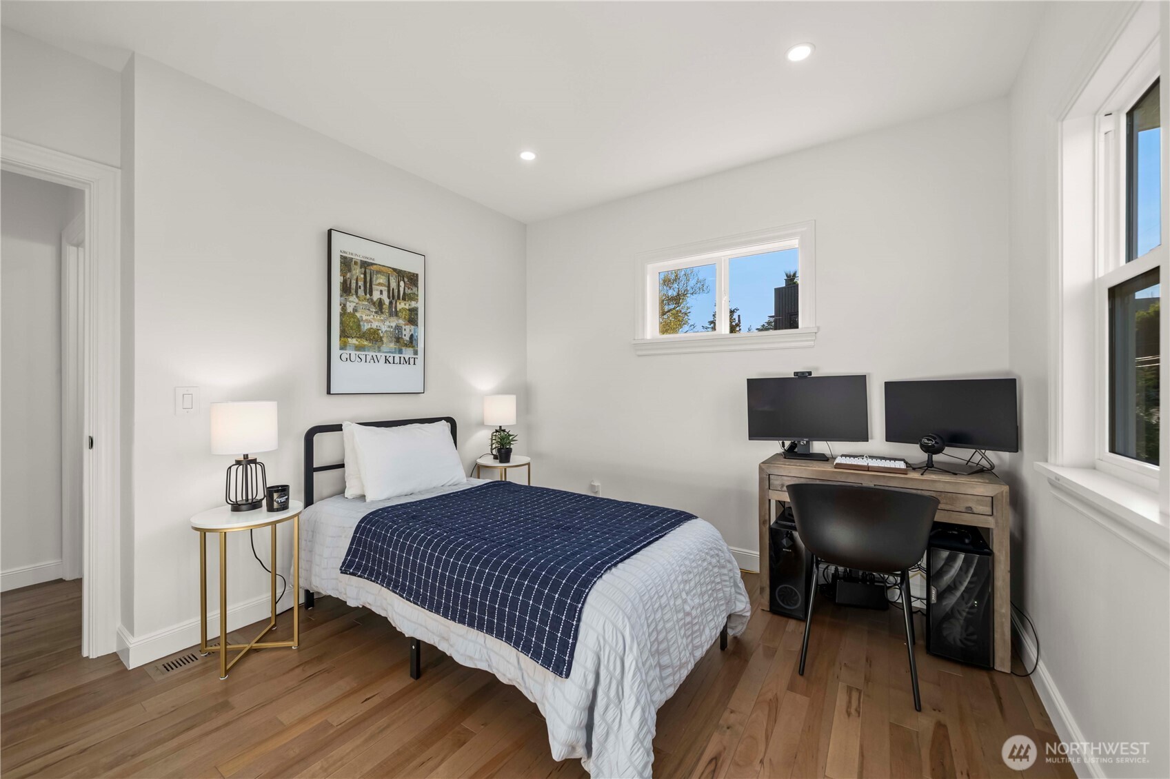 321 Lee Street Seattle, WA 98109 - Photo 22 of 40