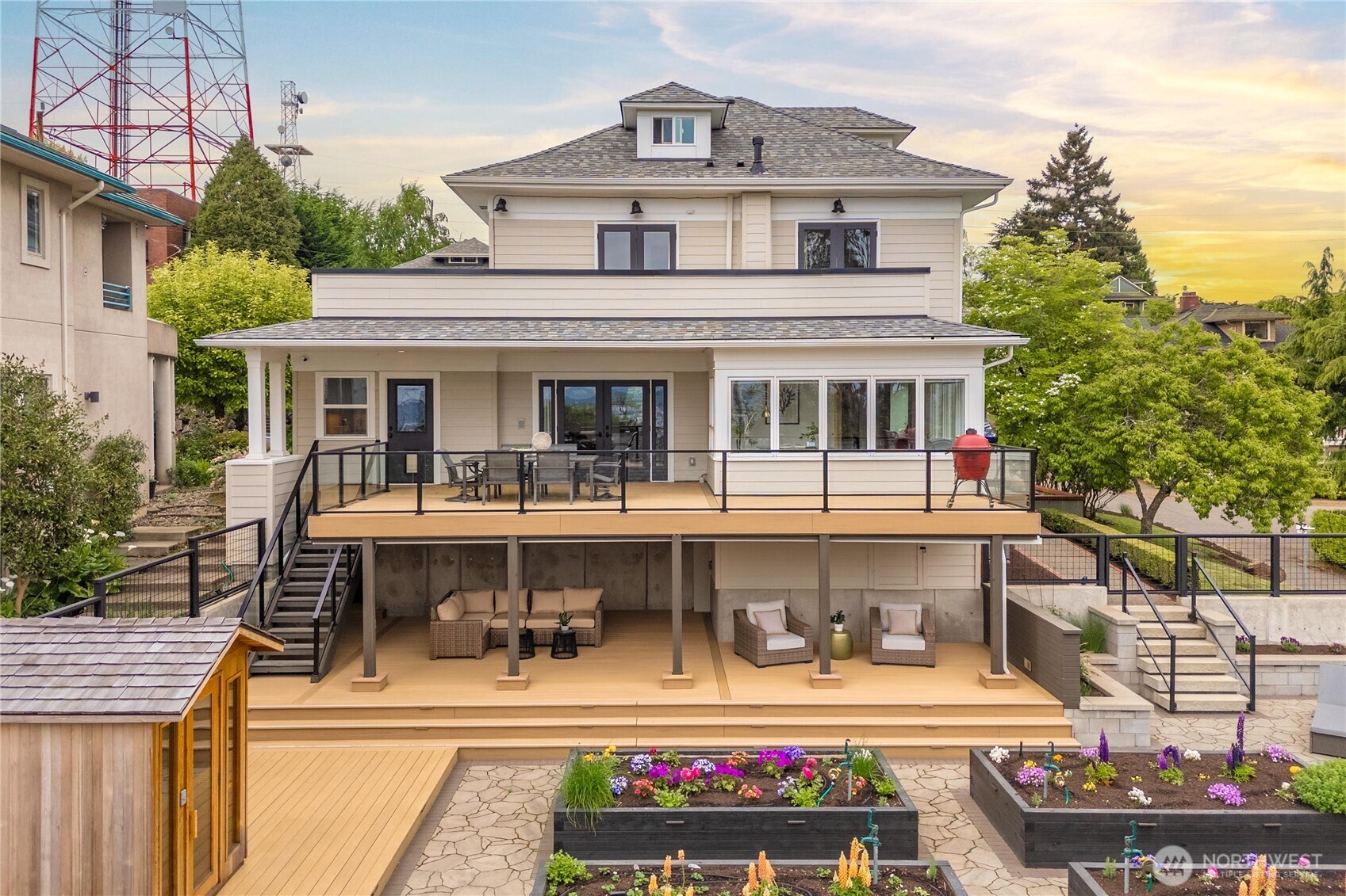 321 Lee Street Seattle, WA 98109 - Photo 33 of 40