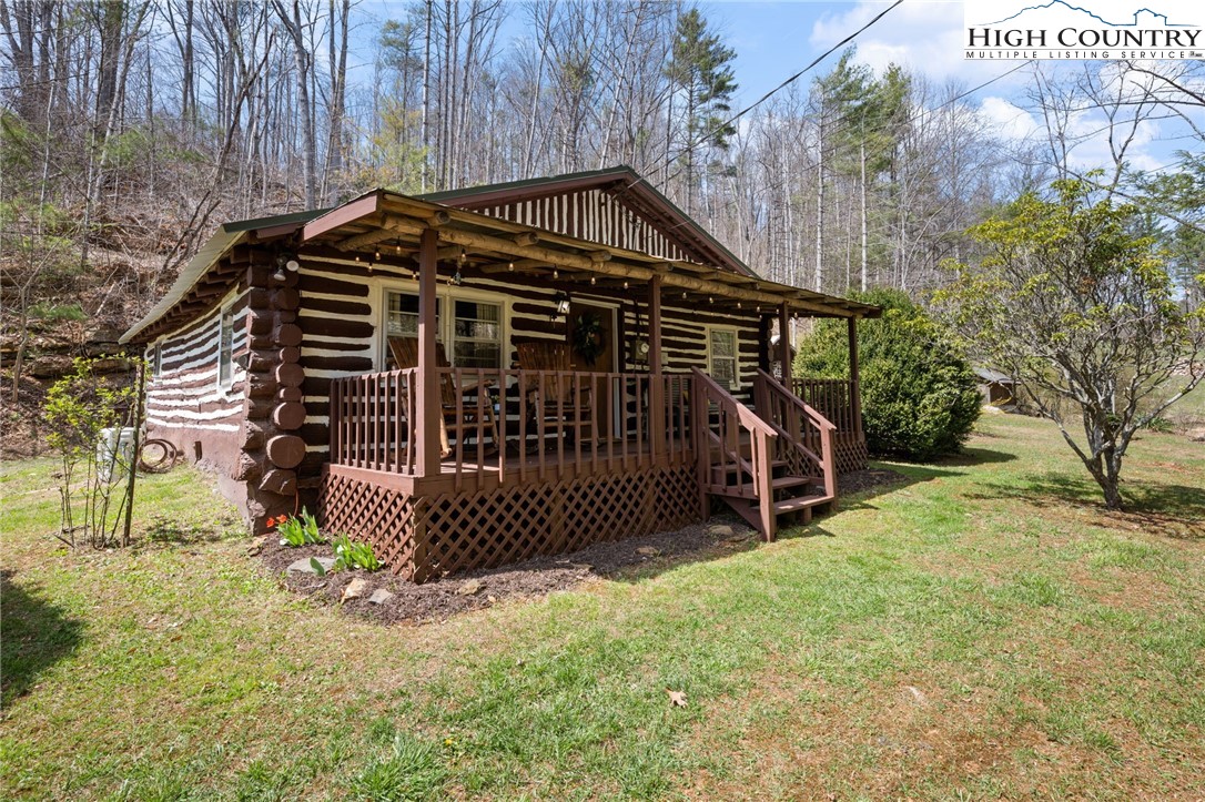 245 Davenport Road Spruce Pine, NC 28777 - Photo 17 of 25
