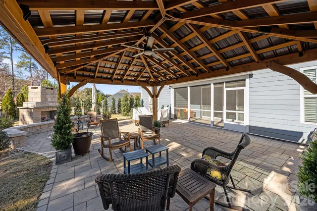 $750,000 | 1016 Dali Boulevard, Mount Holly, NC 28120