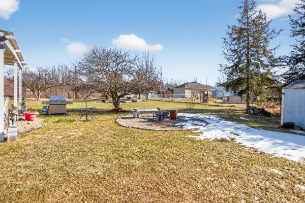 $265,000 | 129 Kathy Lane, Brooklyn, MI 49230