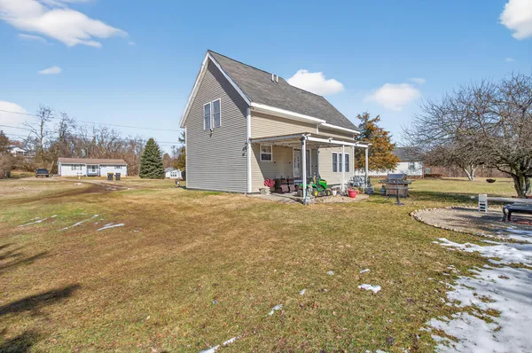 $265,000 | 129 Kathy Lane, Brooklyn, MI 49230