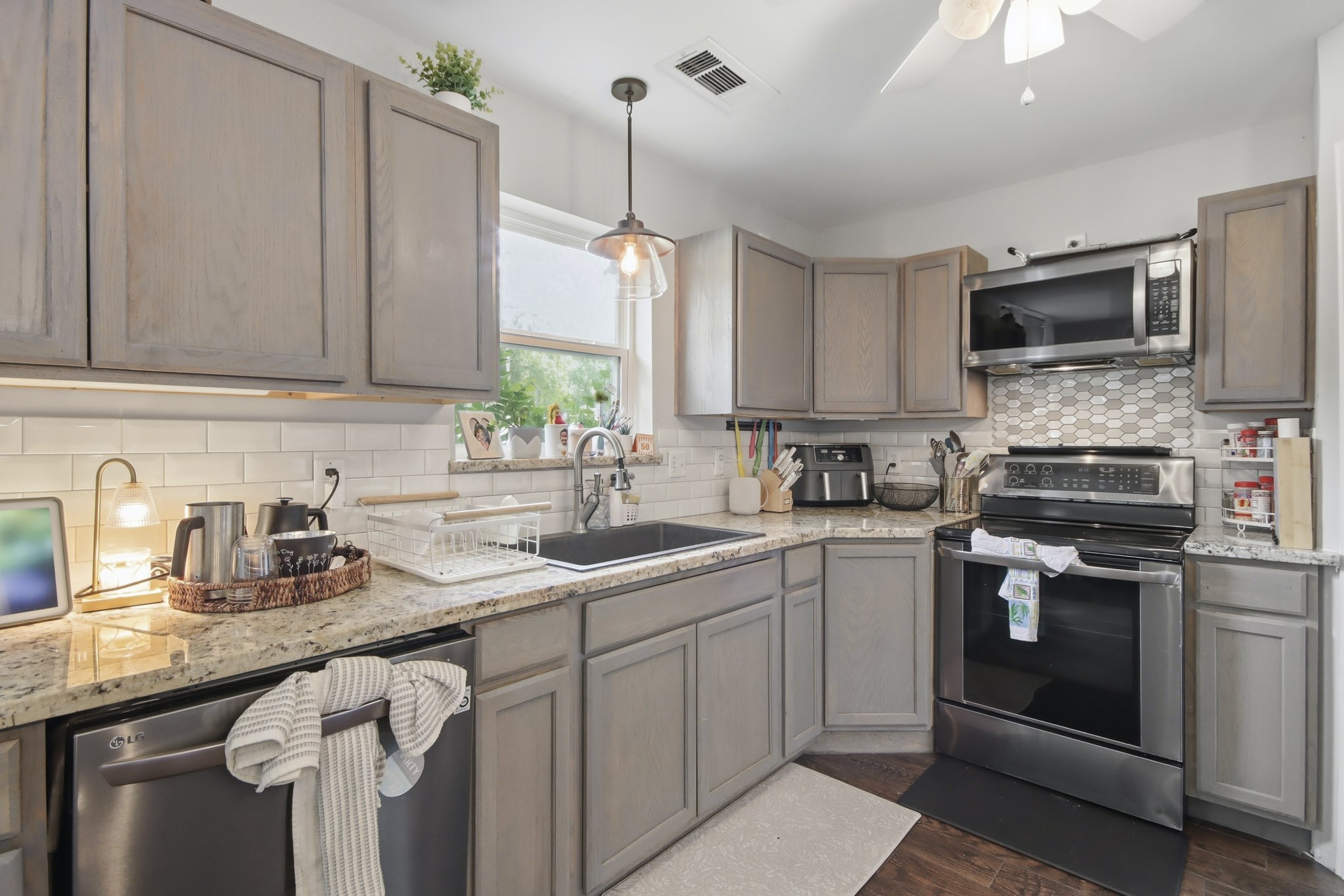 24902 Butterwick Drive Spring, TX 77389 - Photo 8 of 39