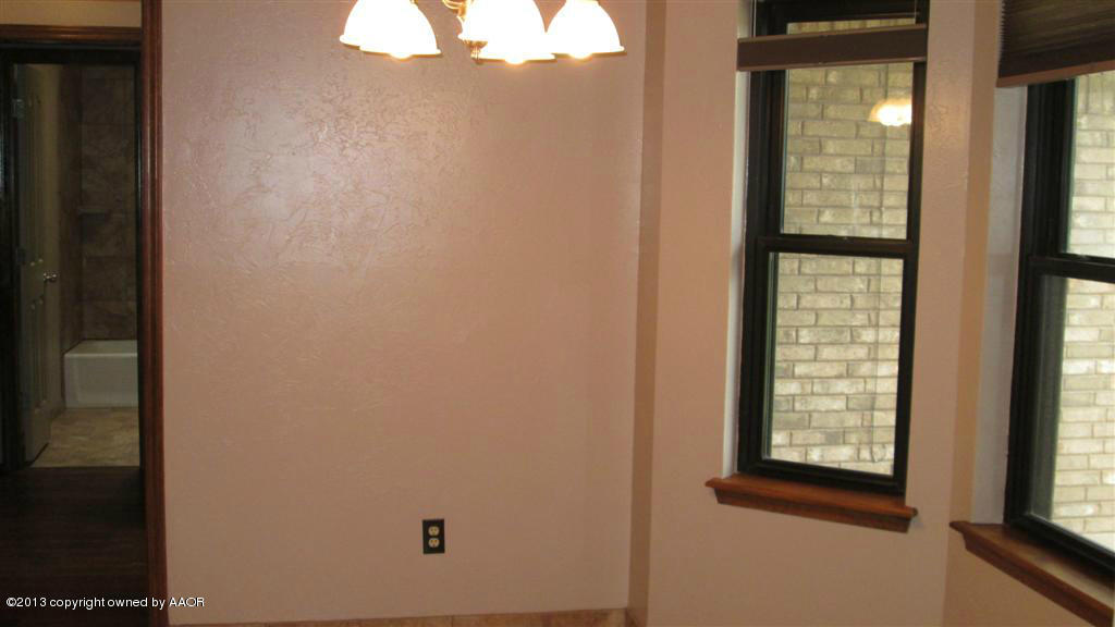 4211 Relatta Avenue Amarillo, TX 79110 - Photo 11 of 41