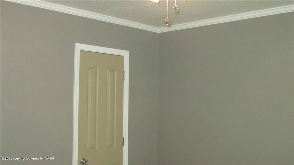 4211 Relatta Avenue Amarillo, TX 79110 - Photo 36 of 41 a view of a small space