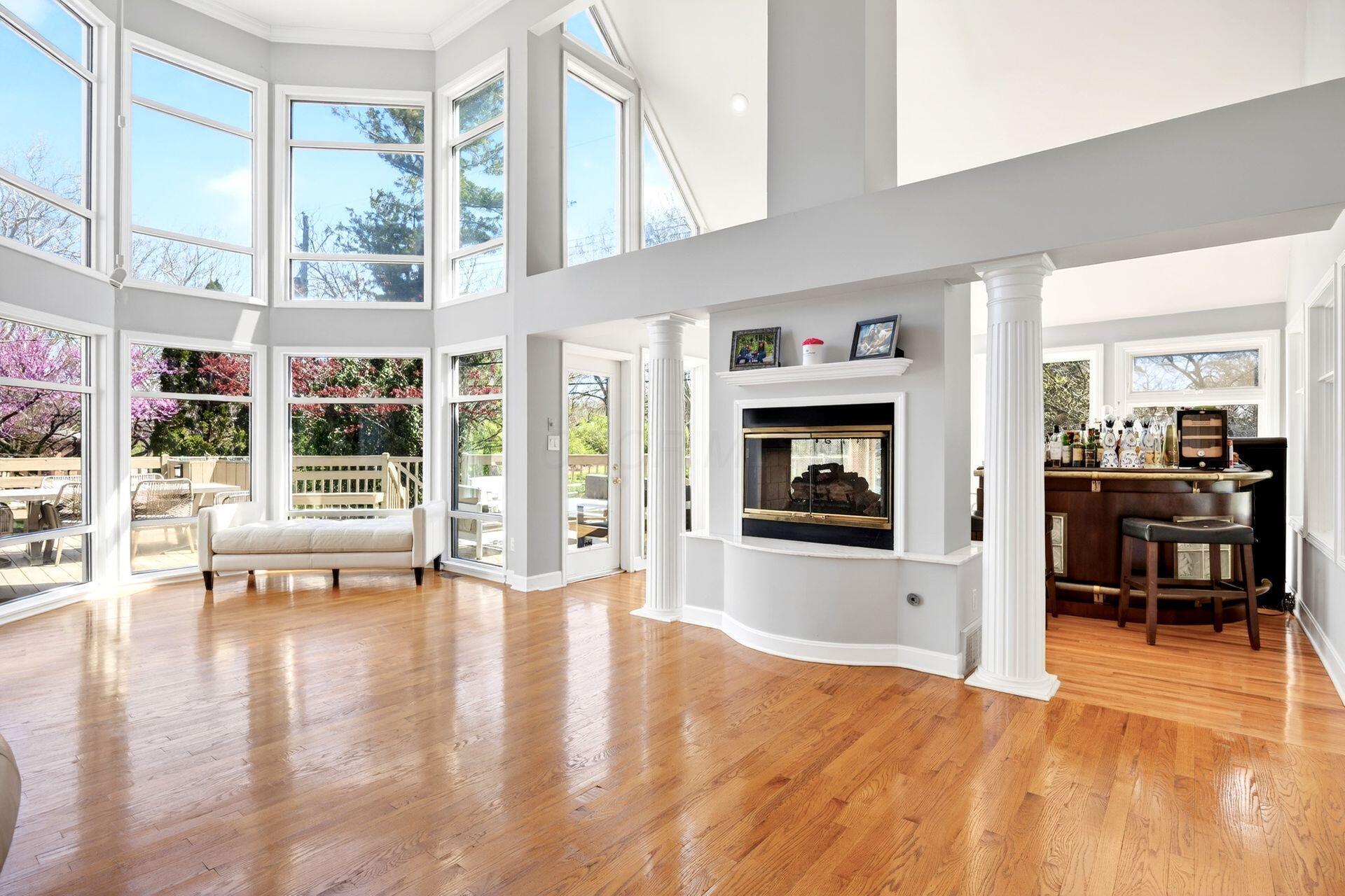 2433 Brookwood Road Columbus, OH 43209 - Photo 25 of 105 Great Room