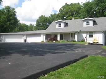 2921 Old Baumgartner Road St. Louis, MO 63129 - Photo 20 of 32 Gallery Image 20