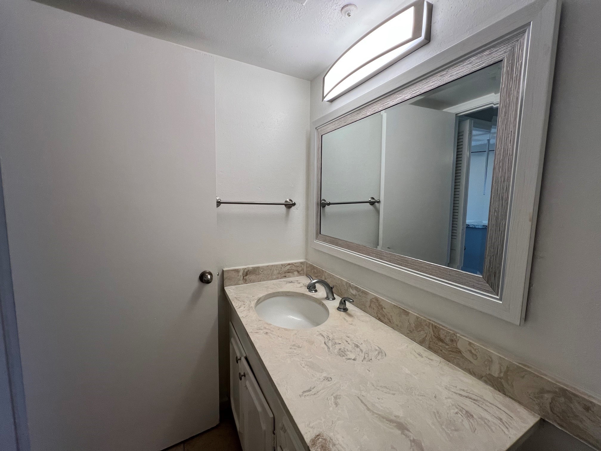 7600 Burgoyne Road, Unit 156 Houston, TX 77063 - Photo 16 of 22 Gallery Image 16