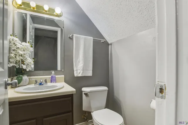 $399,000 | 1128 Dimarco Drive, Marrero, LA 70072