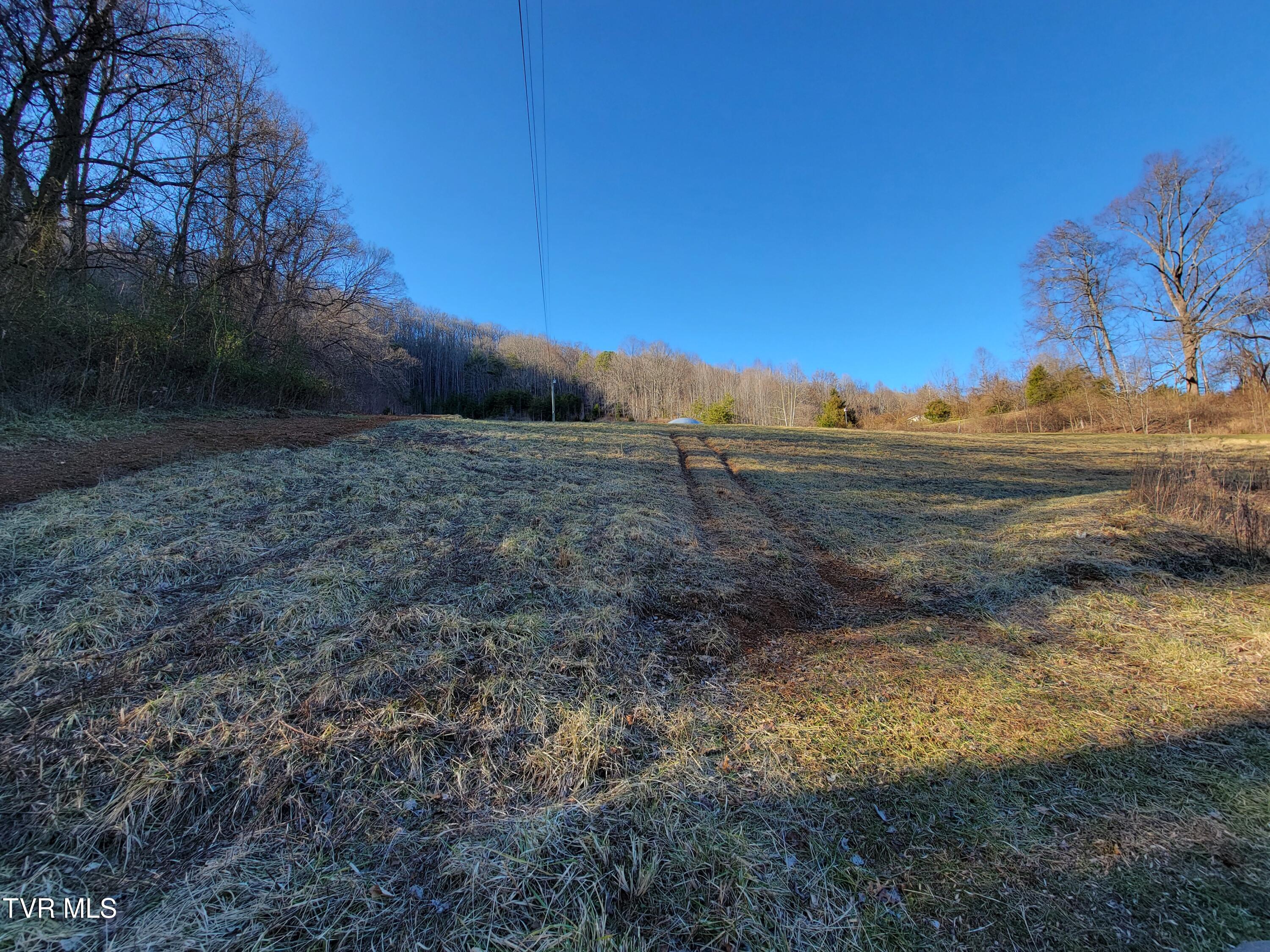 1701 Jonesborough Road Erwin, TN 37650 - Photo 22 of 48 20250203_160352