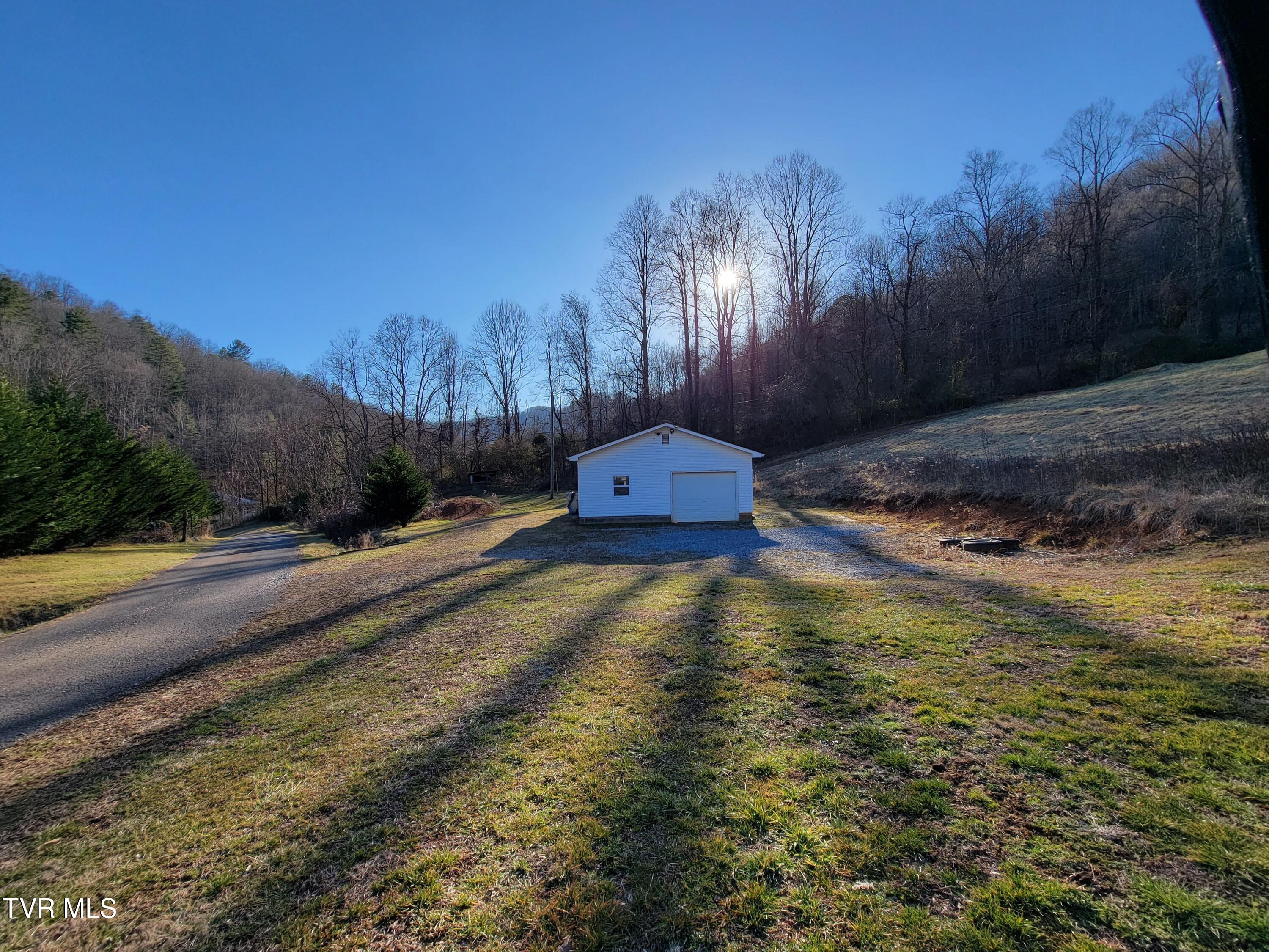 1701 Jonesborough Road Erwin, TN 37650 - Photo 25 of 48 20250203_160507