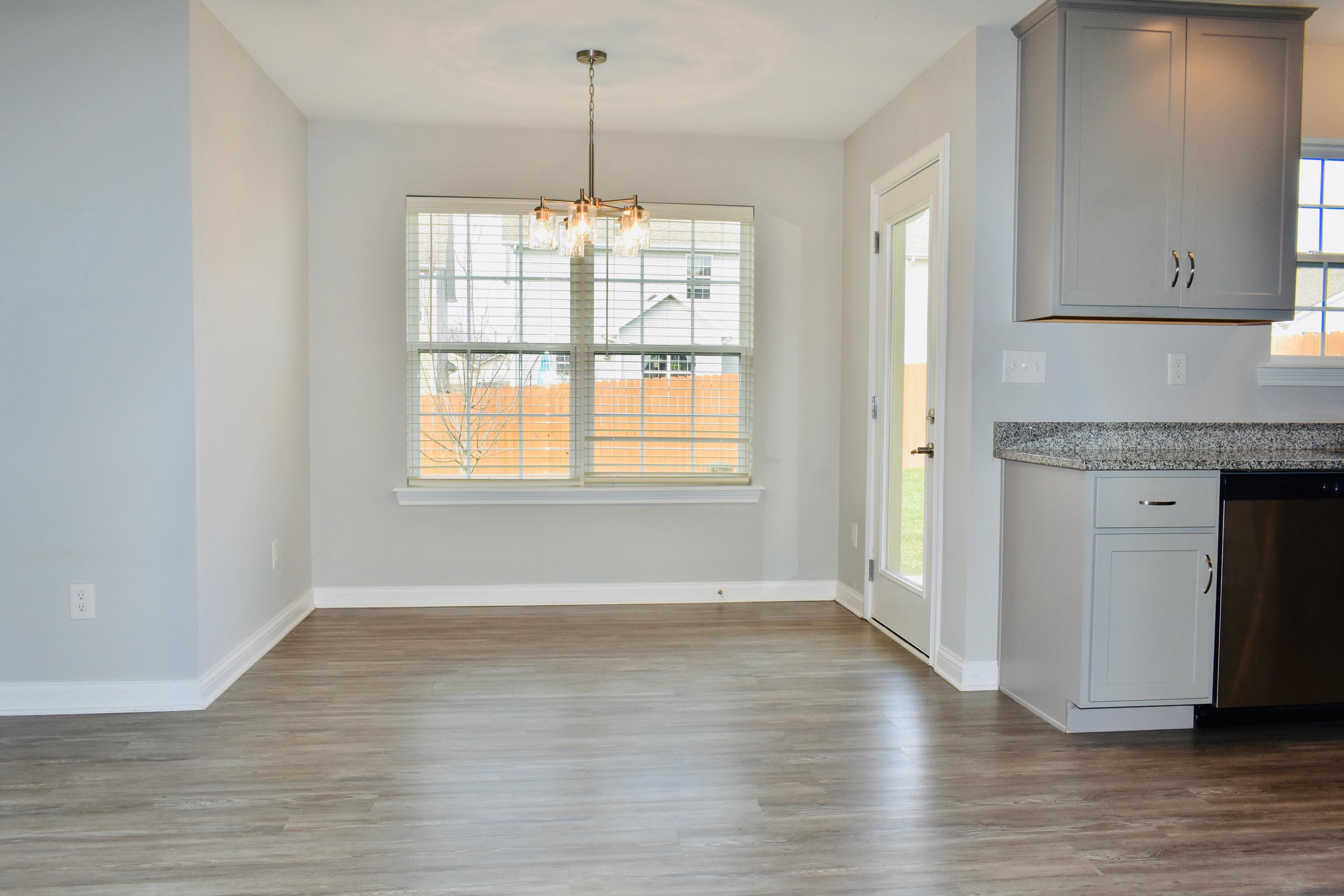 2736 Burnt Mill Road Lexington, KY 40511 - Photo 5 of 25 DSC_0493