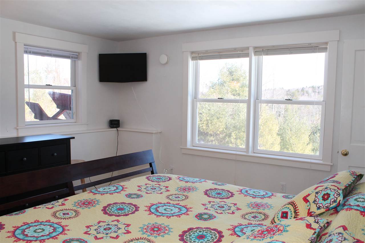 1732 Stowell Road Thetford, VT 05075 - Photo 18 of 27