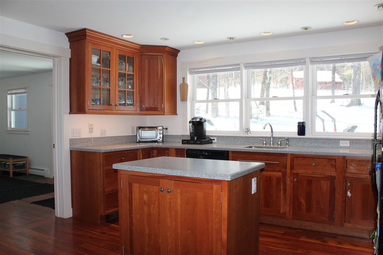 1732 Stowell Road Thetford, VT 05075 - Photo 8 of 27