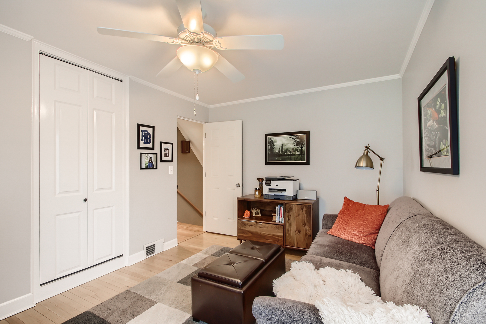 50 Northgate Road Riverside, IL 60546 - Photo 12 of 33 a living room with furniture and a ceiling fan